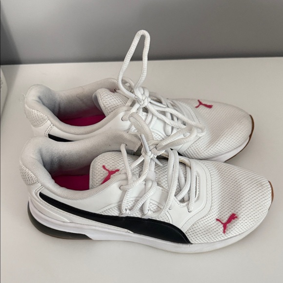 Puma Shoes - Puma White and Black Athletic Shoes with Pink Accents